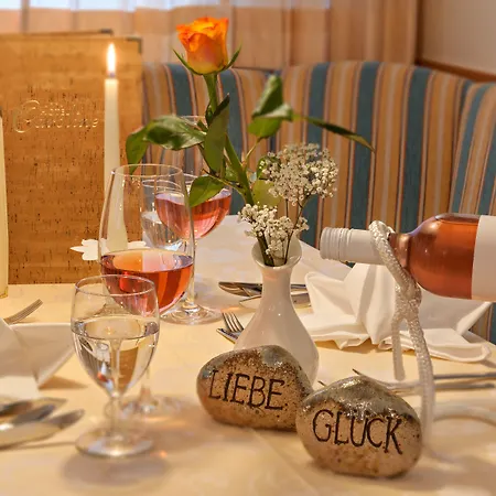 Liebes Caroline 4-sterne-hotel Hotel