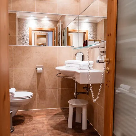 Liebes Caroline 4-sterne-hotel Отель 4*