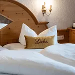 Ξενοδοχείο Liebes Caroline 4-sterne-hotel 4*